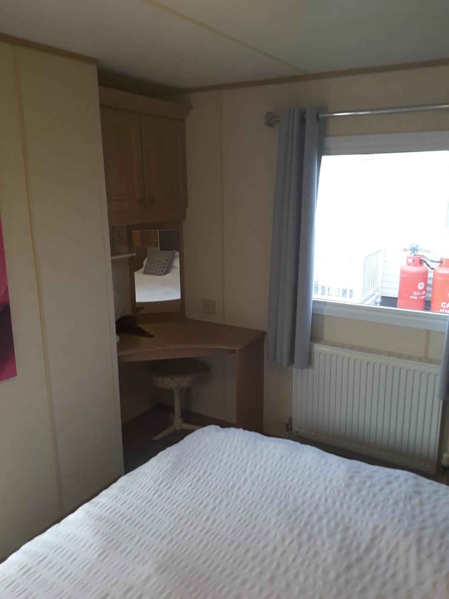 Seaview Caravan Park Инголдмелс Экстерьер фото